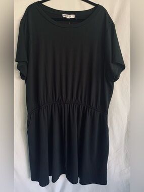 NWT Meri Skye Black Short Sleeve Cinched-Waist Dress